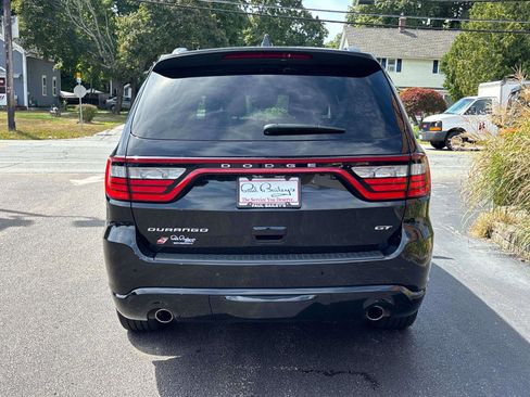 Used 2024 Dodge Durango GT image 5