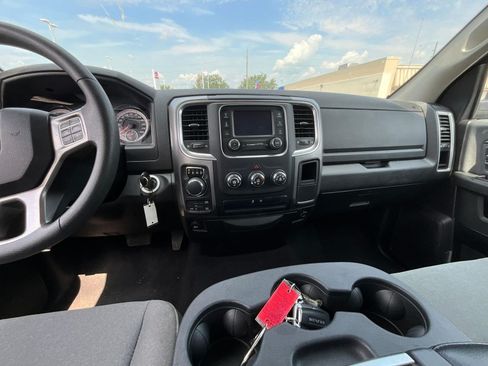 Used 2024 RAM 1500 Classic SLT AWD/4WD image 10