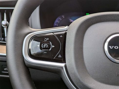 New 2026 Volvo XC60 B5 Core image 28