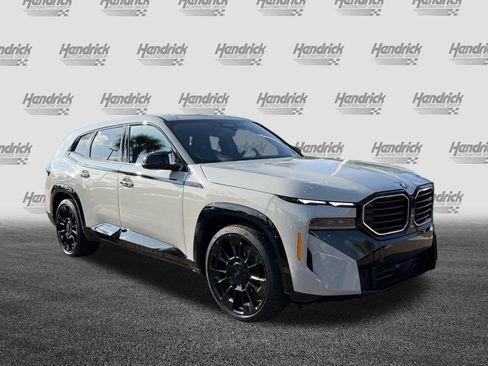 Used 2026 BMW XM Label Red AWD/4WD image 2
