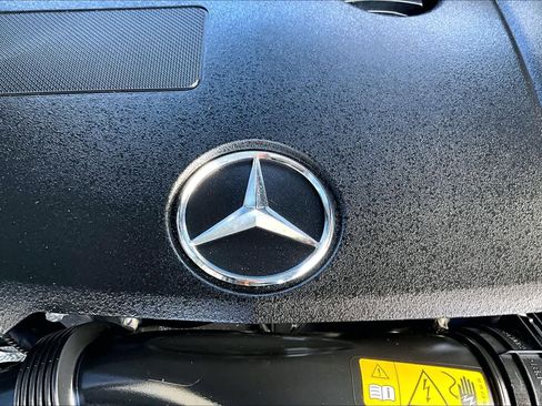 Used 2023 Mercedes-Benz GLE 350 4MATIC image 32