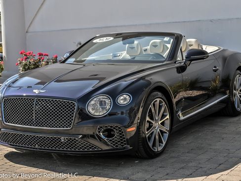 Used 2020 Bentley Continental GT image 4