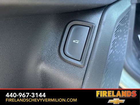 New 2026 Chevrolet Equinox LT w/ Convenience Package II image 15