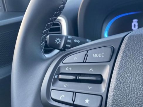 New 2026 Hyundai Venue SEL image 14