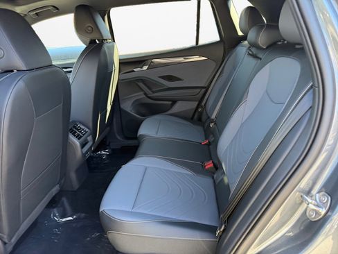 New 2026 Volkswagen Tiguan SE R-Line image 13