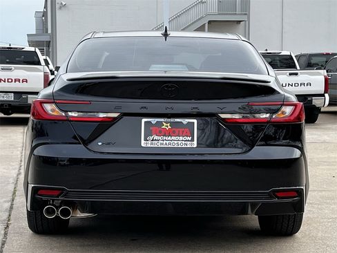 New 2026 Toyota Camry Hybrid image 5