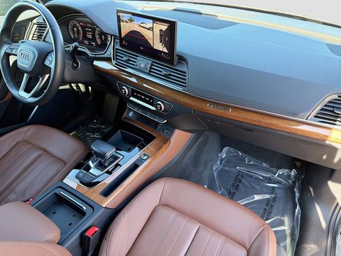 Certified 2022 Audi Q5 2.0T Premium Plus w/ Premium Plus Package image 13