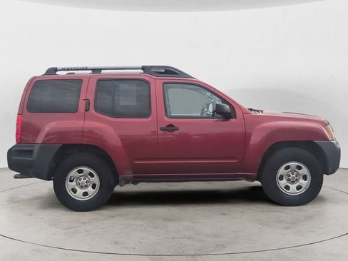 Used 2014 Nissan Xterra X AWD/4WD image 4