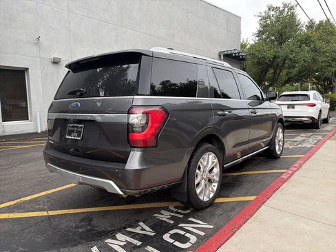 Used 2019 Ford Expedition Platinum RWD image 7