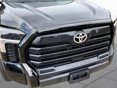 Used 2023 Toyota Tundra SR w/ SR Tow Package AWD/4WD image 29