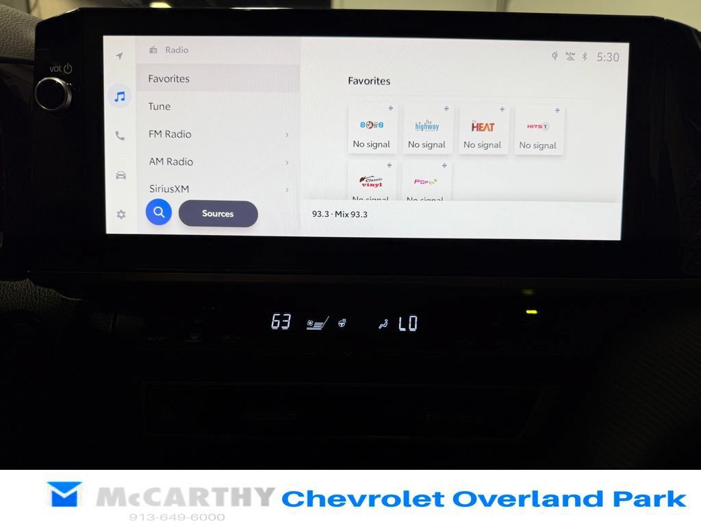 Used 2025 Toyota Camry SE w/ Multimedia Upgrade Package AWD/4WD image 20