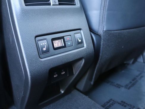 New 2026 Mitsubishi Outlander SEL image 25