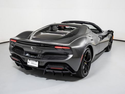 Used 2023 Ferrari 296 GTS image 2