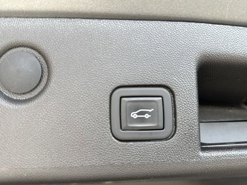 Certified 2024 Chevrolet Equinox LT image 32