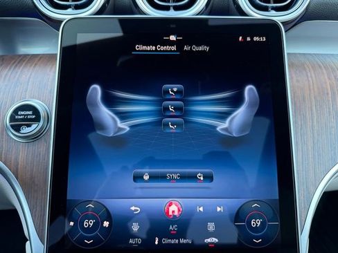 Used 2026 Mercedes-Benz GLC 300 4MATIC image 24