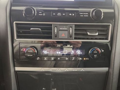Used 2023 Nissan Armada SV image 23