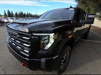 Used 2024 GMC Sierra 2500 AT4 w/ AT4 Preferred Package video 1