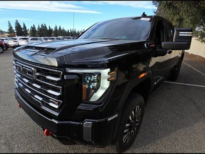 Used 2024 GMC Sierra 2500 AT4 w/ AT4 Preferred Package