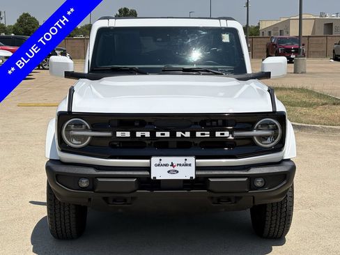 Certified 2025 Ford Bronco Outer Banks AWD/4WD image 9