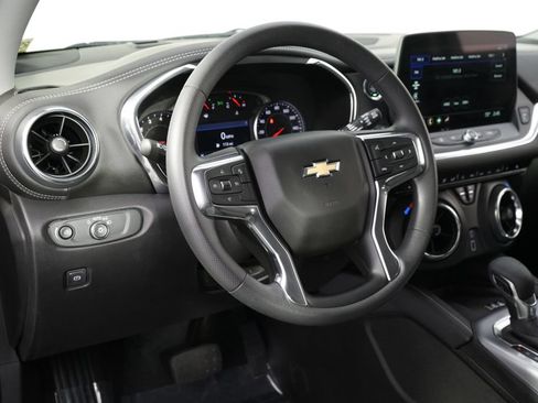 Used 2024 Chevrolet Blazer LT w/ Convenience Package AWD/4WD image 11
