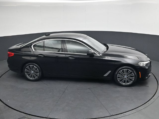 Used 2018 BMW 530i xDrive AWD/4WD image 23