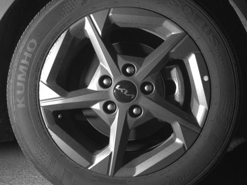 Used 2025 Kia K4 LXS image 13