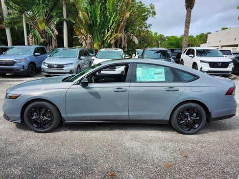 New 2025 Honda Accord SE image 4