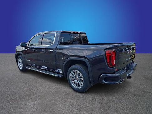 Used 2024 GMC Sierra 1500 Denali w/ Technology Package AWD/4WD image 5