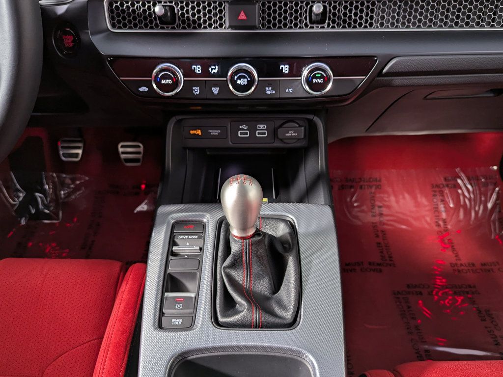 Used 2025 Honda Civic Type R image 38