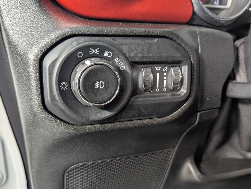 Used 2019 Jeep Wrangler Unlimited Rubicon AWD/4WD image 14