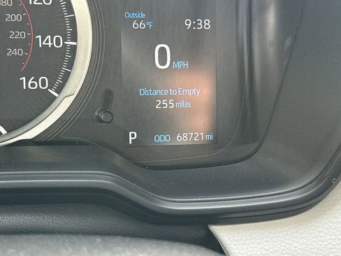 Used 2022 Toyota Corolla SE FWD image 26