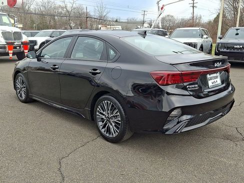 Used 2024 Kia Forte GT-Line w/ GT-Line Premium Package image 5