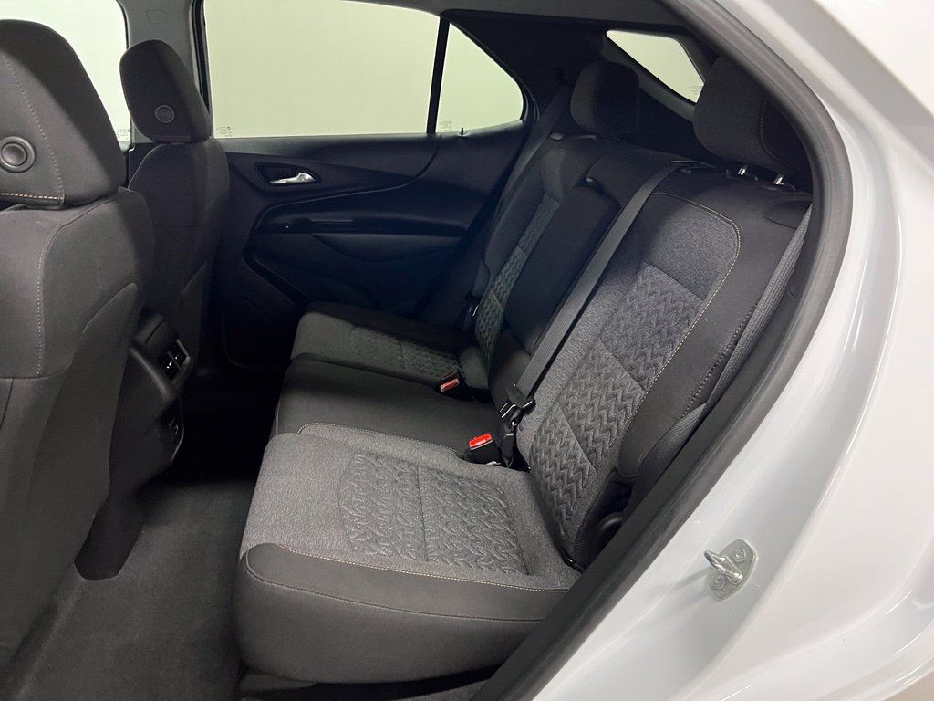 Certified 2024 Chevrolet Equinox LT w/ LPO, Floor Liner Package AWD/4WD image 33