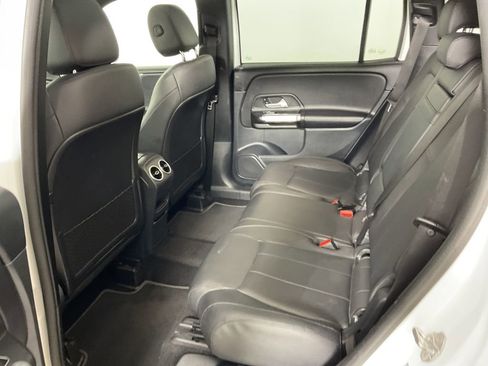 Used 2022 Mercedes-Benz GLB 250 4MATIC image 20