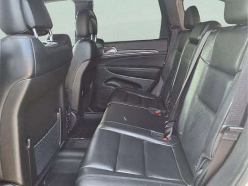 Used 2022 Jeep Grand Cherokee Limited AWD/4WD image 13