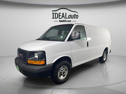 Used 2015 GMC Savana 2500 image 10