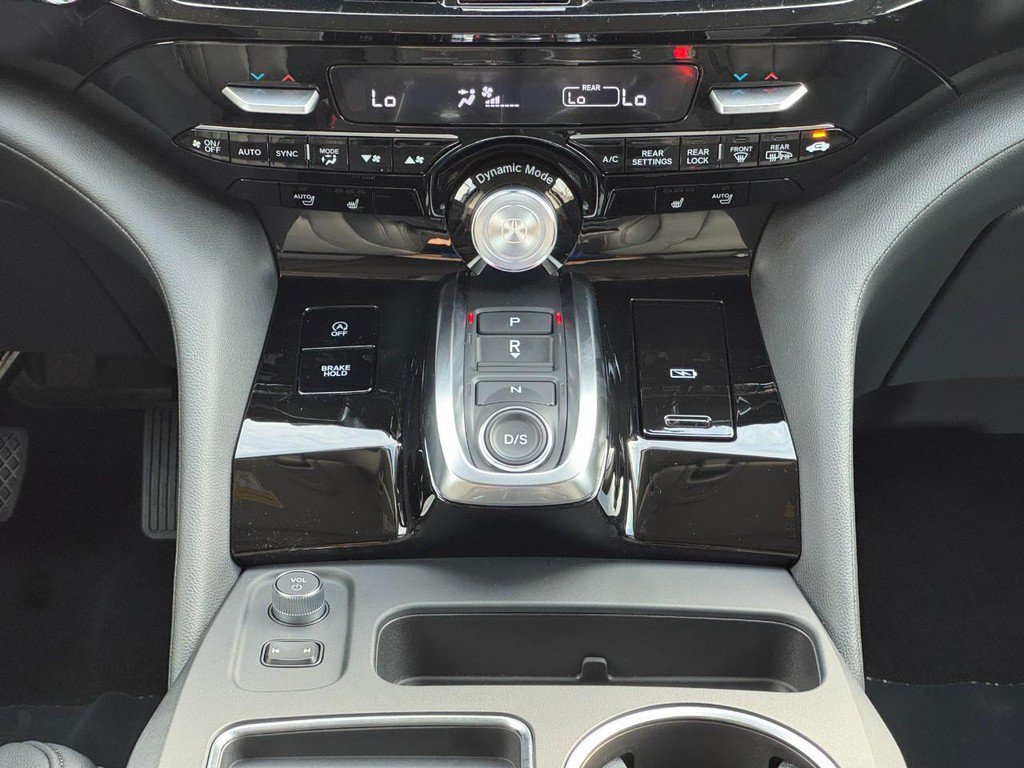 Certified 2026 Acura MDX SH-AWD image 19