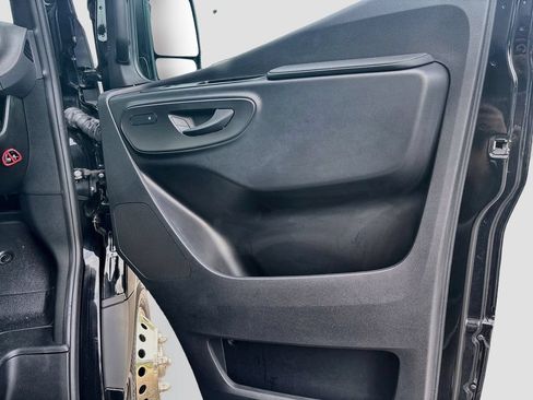 Used 2024 Mercedes-Benz Sprinter 3500 image 15