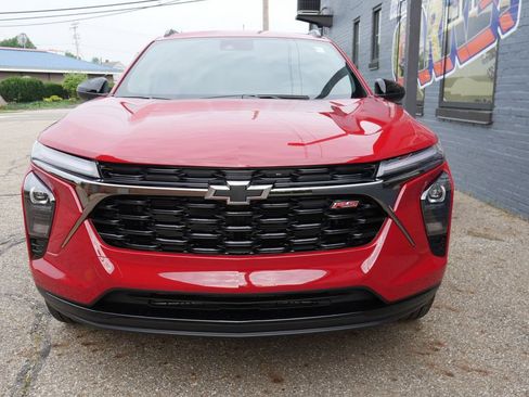 New 2026 Chevrolet Trax RS w/ Driver Confidence Package FWD image 31