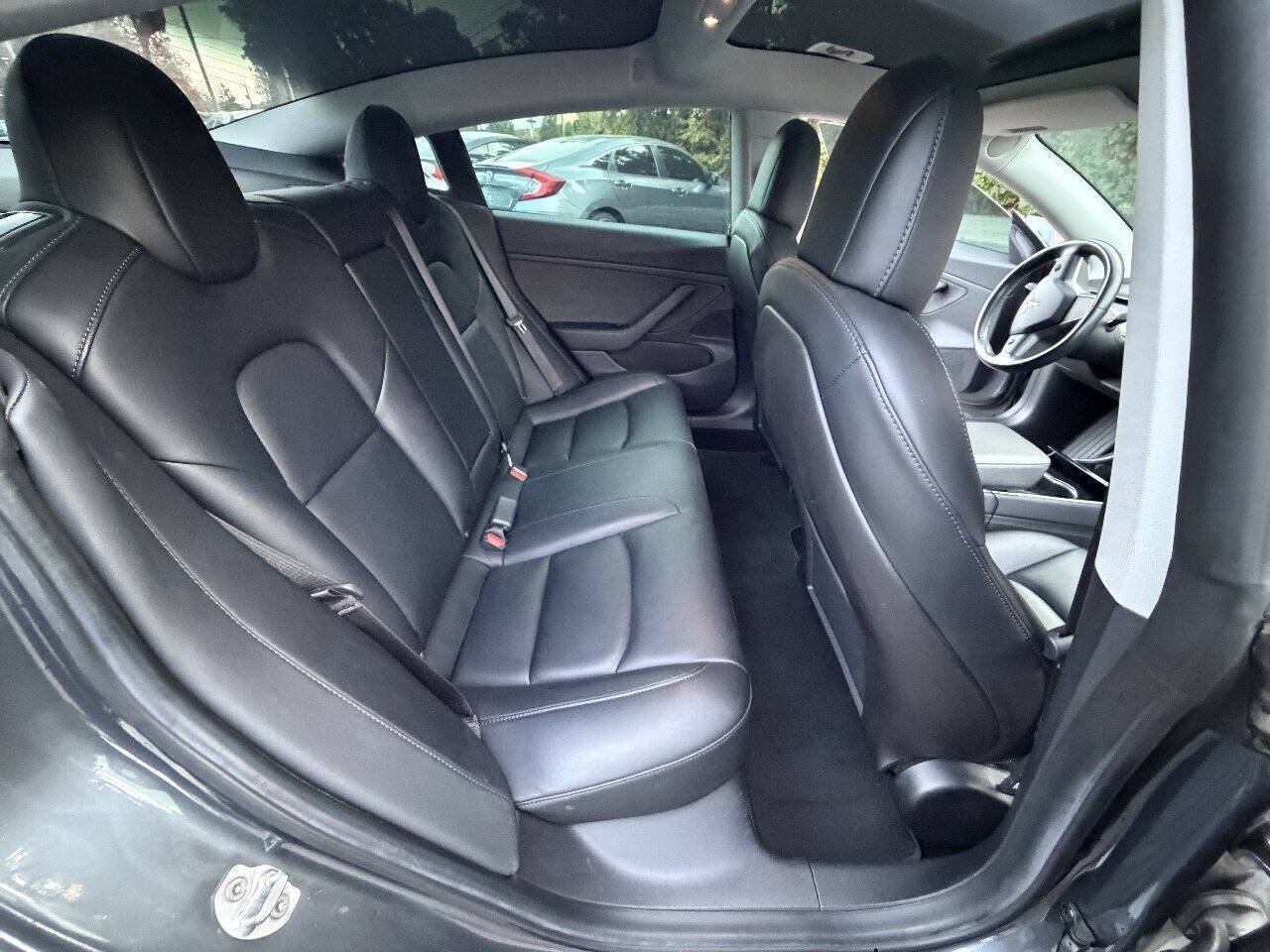 Used 2019 Tesla Model 3 Long Range AWD/4WD image 22