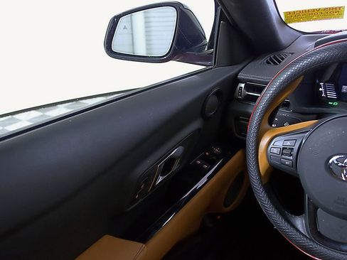 Used 2024 Toyota Supra Premium image 16