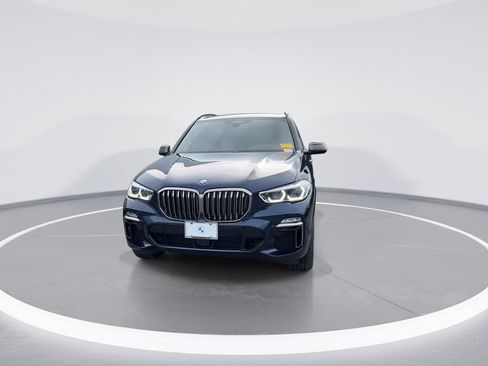 Used 2021 BMW X5 M50i w/ Executive Package image 3