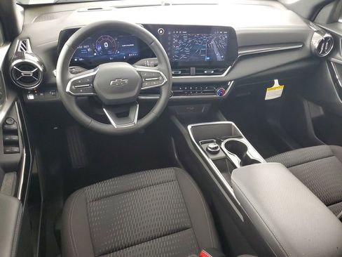 New 2026 Chevrolet Equinox LT image 15