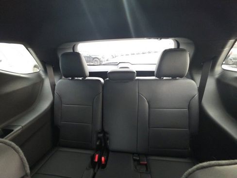 New 2026 Chevrolet Traverse LT image 28