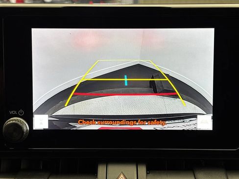 Used 2023 Toyota RAV4 LE AWD/4WD image 44