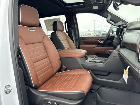 New 2026 GMC Sierra 3500 Denali Ultimate image 24