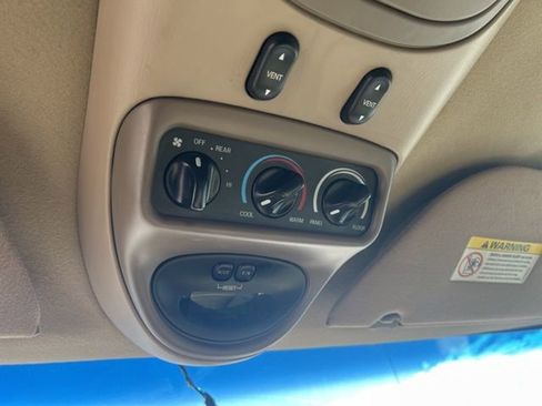 Used 2003 Ford Excursion Eddie Bauer image 15