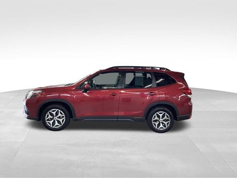 Certified 2023 Subaru Forester Premium AWD/4WD image 5