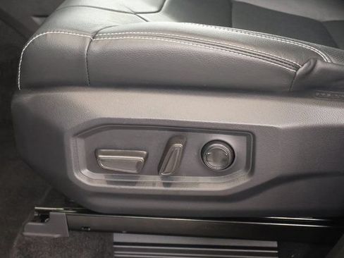 Certified 2026 Toyota Tundra Limited AWD/4WD image 14