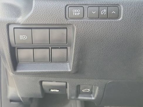 Used 2022 Lexus IS 300 w/ Accessory Package RWD image 20